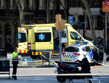 Νέο ισλαμικό χτύπημα στην παραθαλάσσια πόλη Καμπρίλς της Καταλονίας - Νεκροί οι 5 Ισλαμιστές (φωτό, βίντεο)